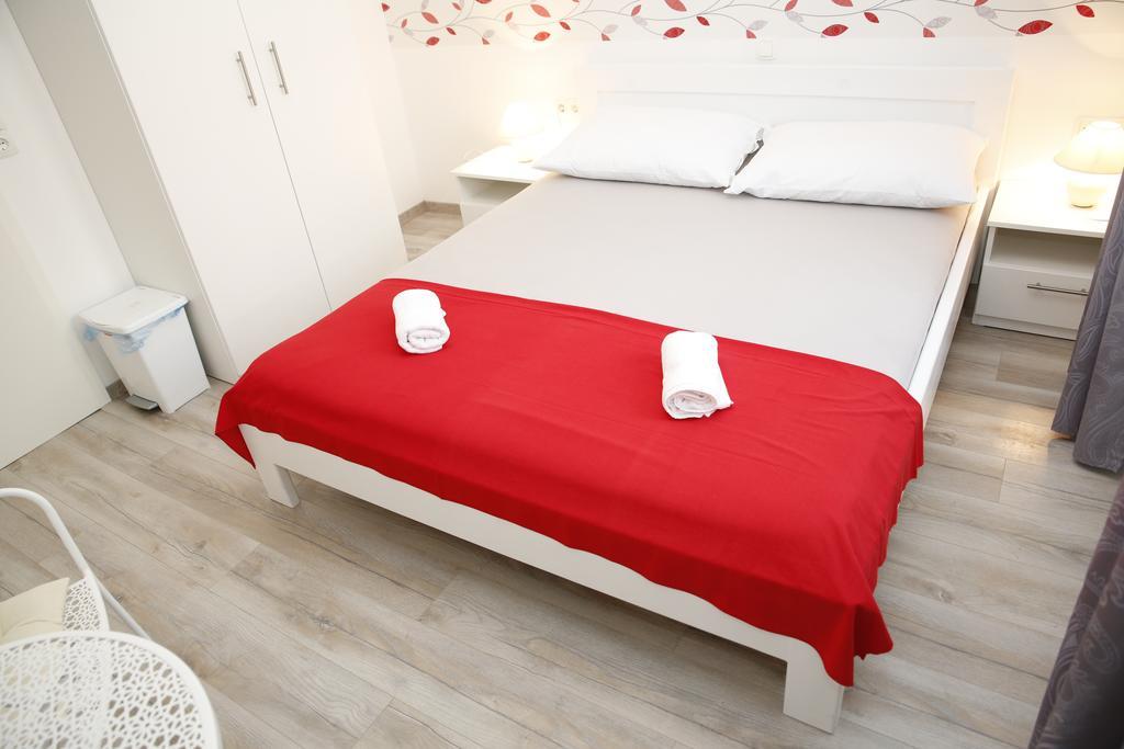 Apartments Gabrijel Vodice Eksteriør bilde